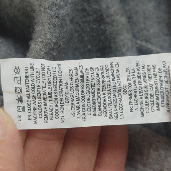 Reebok Hoodie - Picture 4 of 8